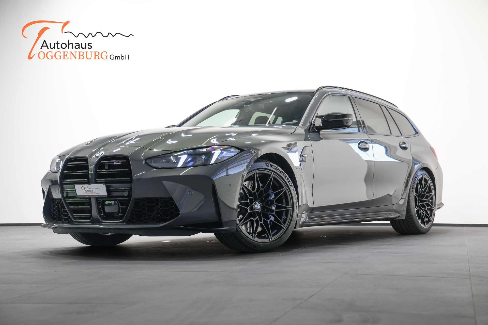 BMW M3 Touring xDrive Competition M LCI *Werksgarantie bis 07.2028*Individual Dravitgrau*Carbonschalensitze*-showroom-element-2