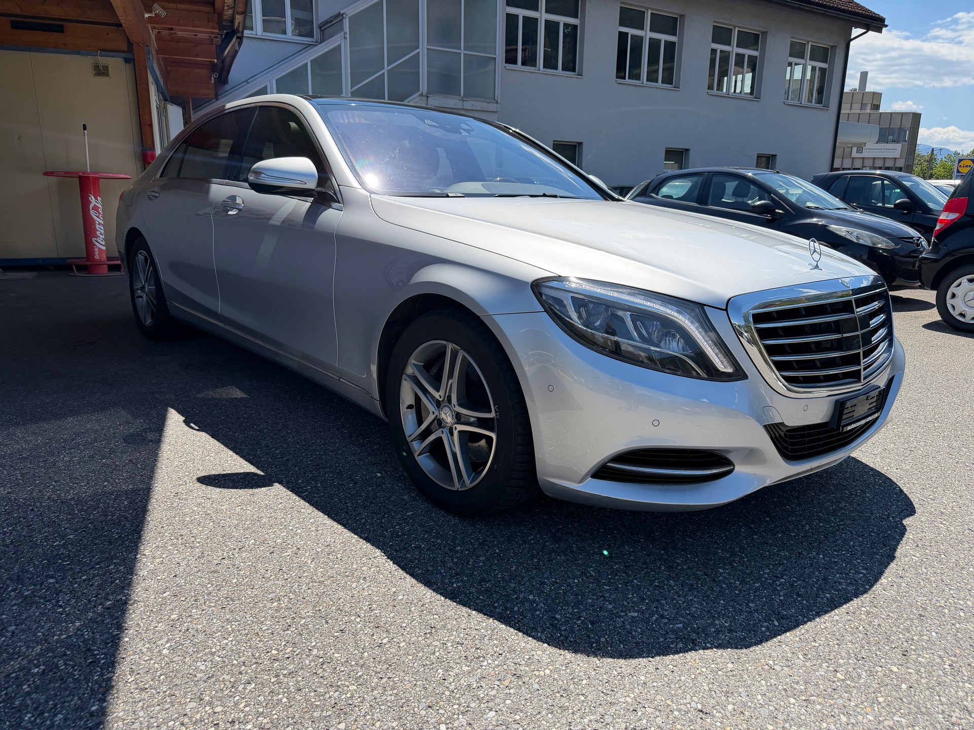 MERCEDES-BENZ S 500 L 7G-Tronic-showroom-element-2