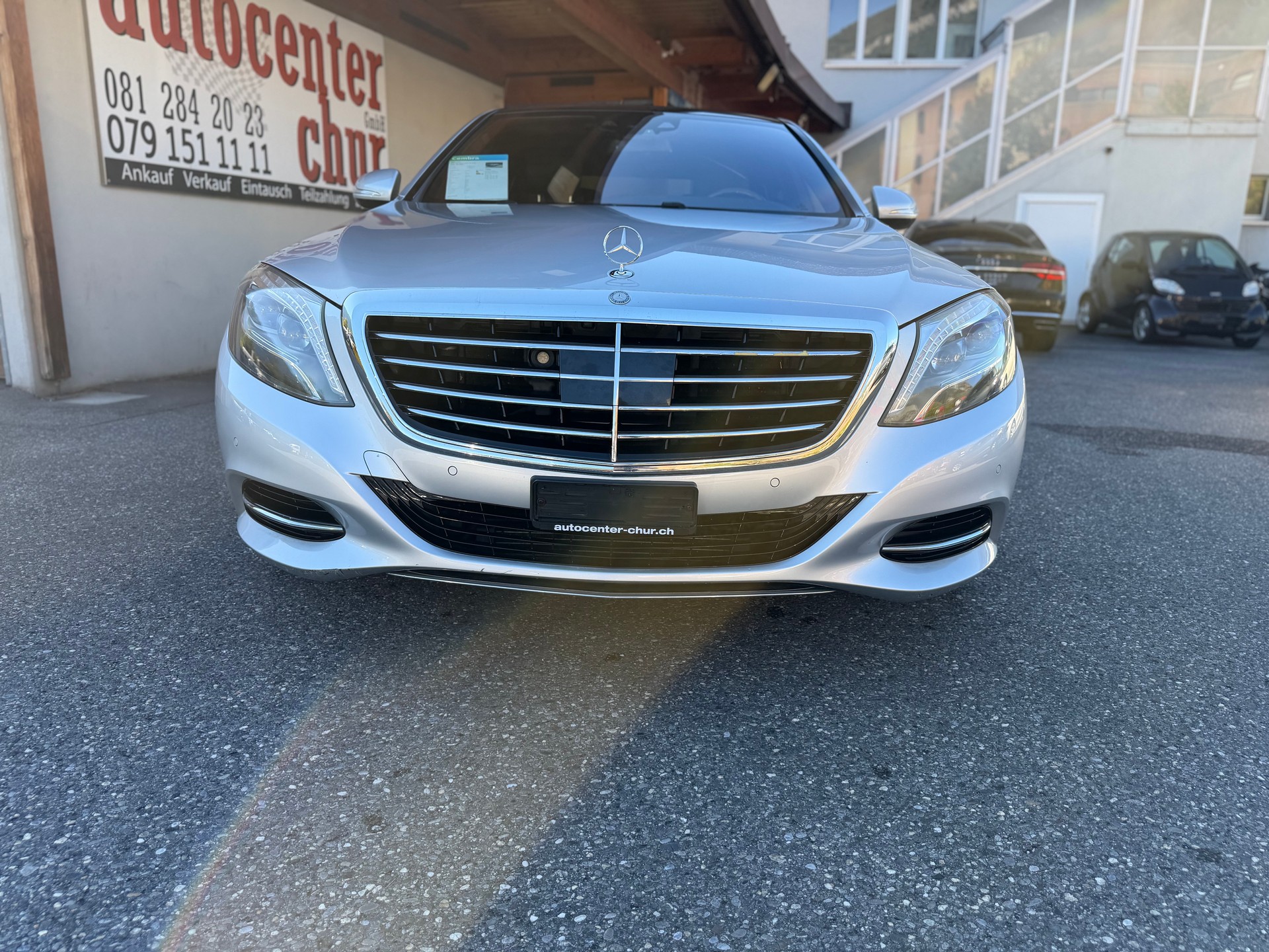 MERCEDES-BENZ S 500 L 7G-Tronic-showroom-element-1