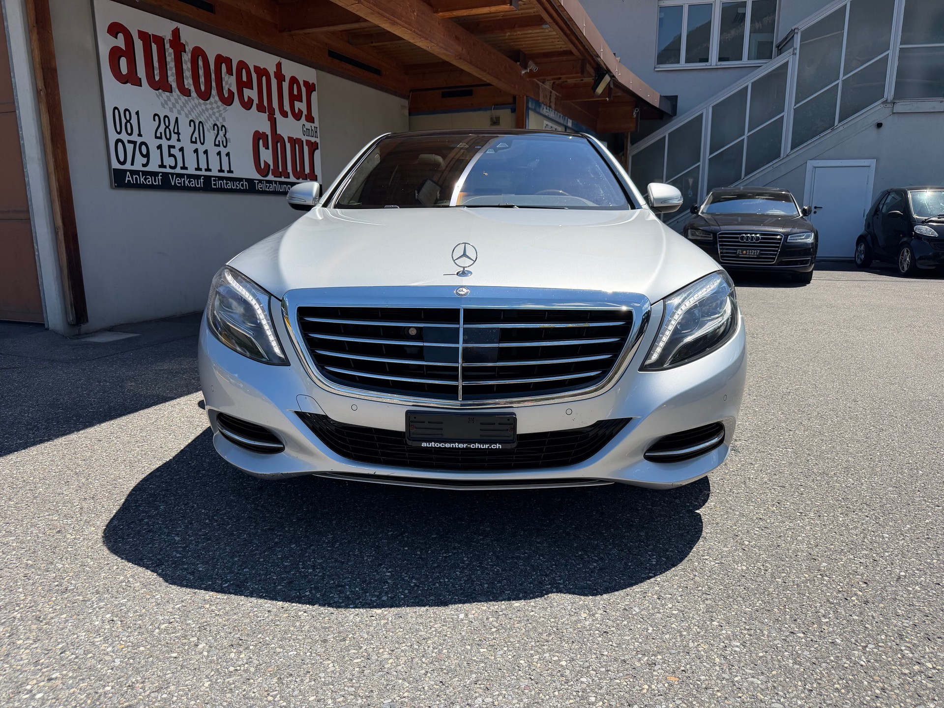 MERCEDES-BENZ S 500 L 7G-Tronic-showroom-element-1