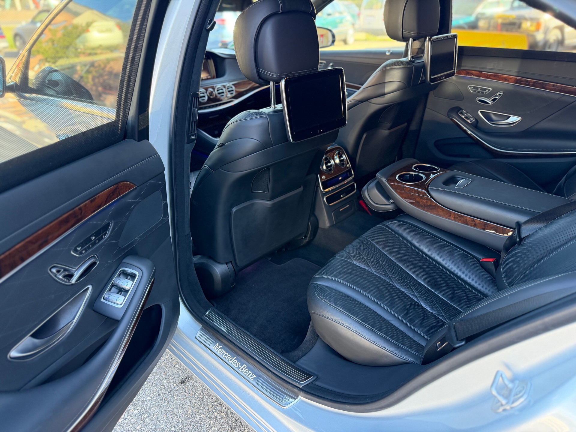 MERCEDES-BENZ S 500 L 7G-Tronic-image-15