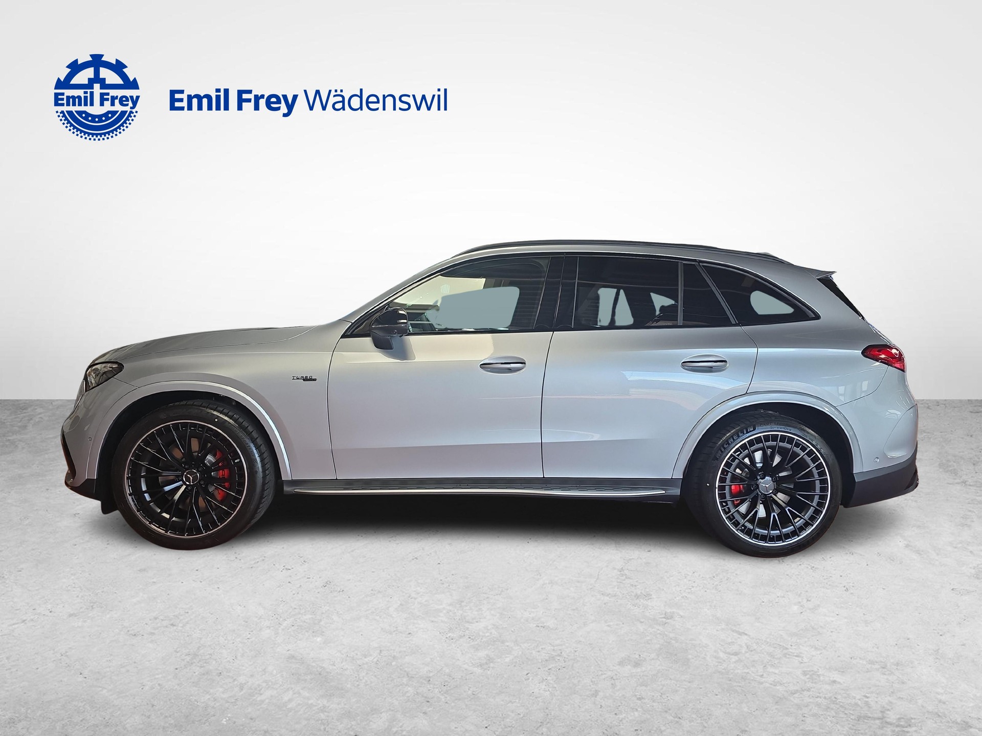 MERCEDES-BENZ AMG GLC 53 4MATIC+-showroom-element-1