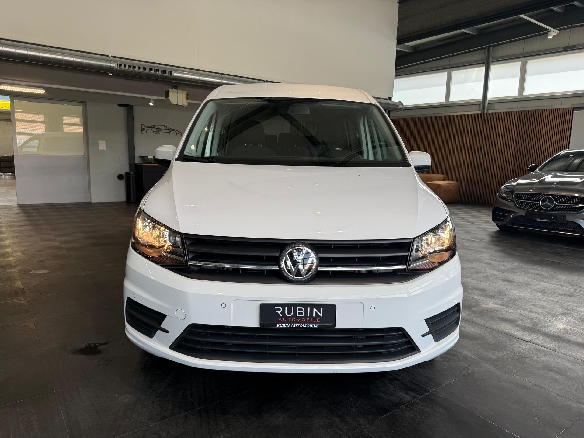 VW CaddyMaxi 1.4 TSI Liberty DSG-image-8