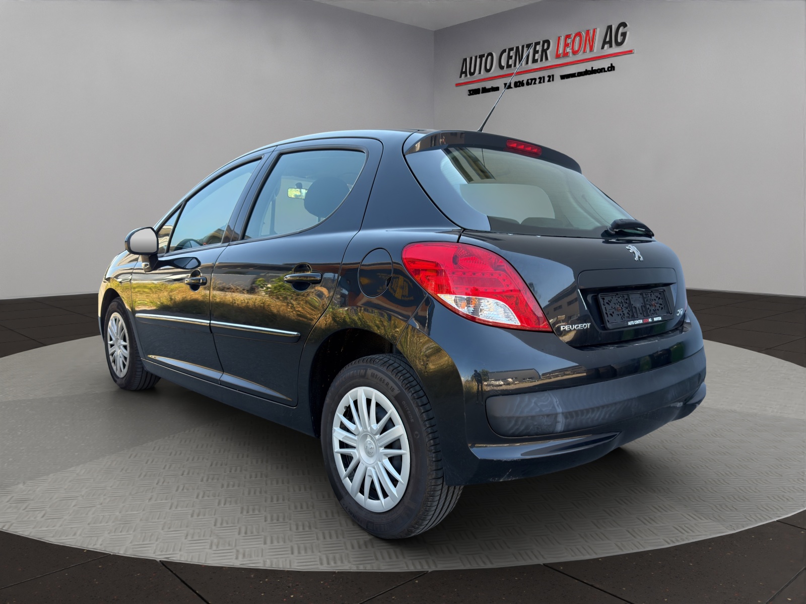 PEUGEOT 207 1.4 16V Allure-showroom-element-3