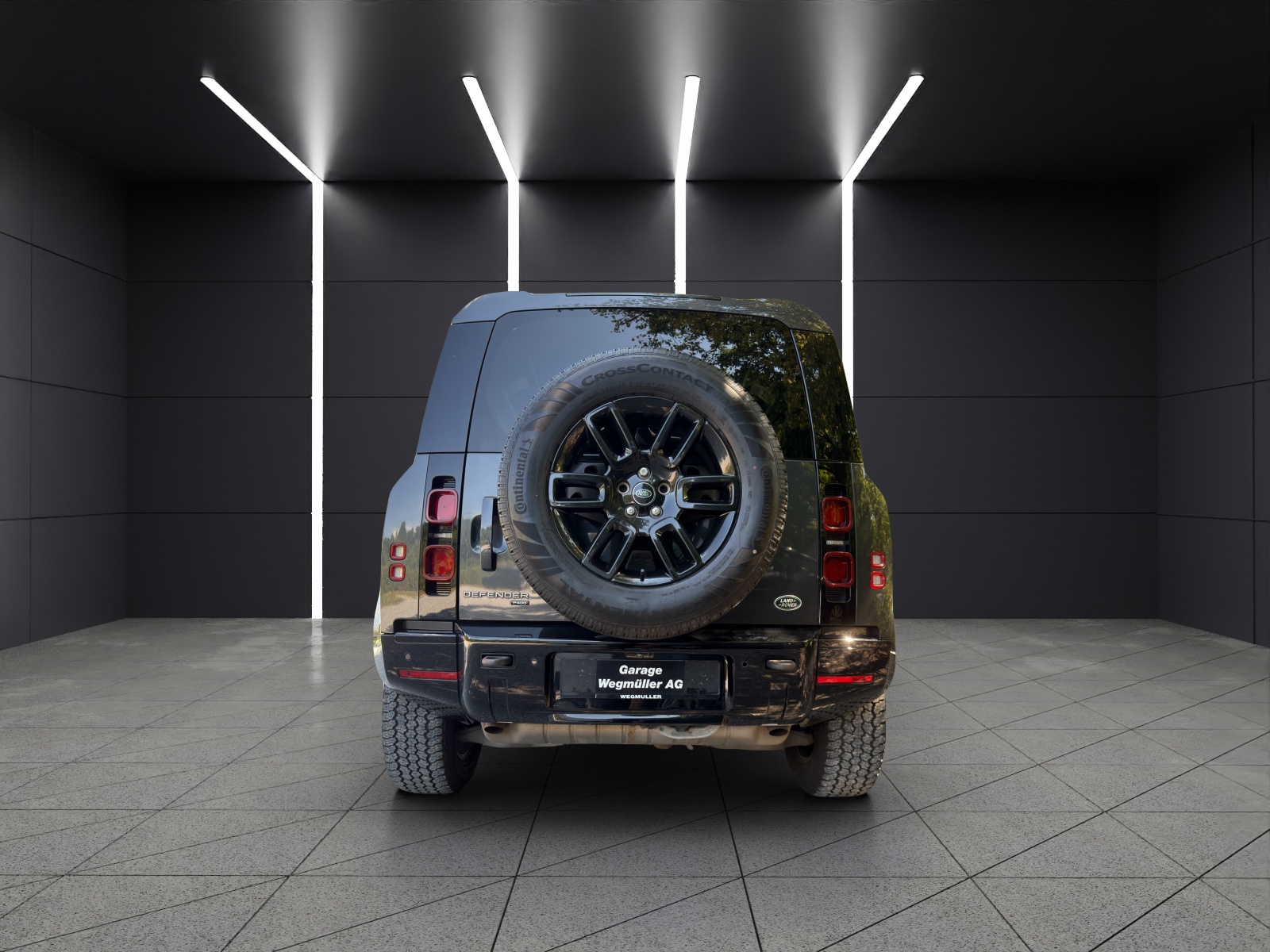 LAND ROVER Defender 110 P400 I6 X-Dynamic S 3.0 AT8-image-6