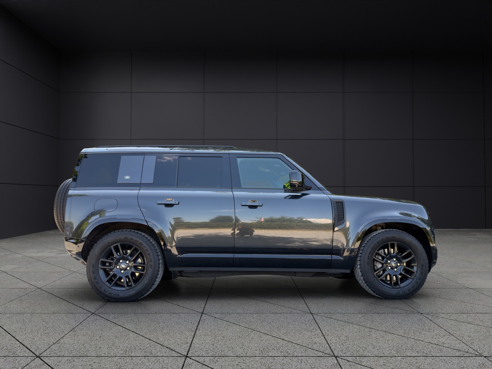 LAND ROVER Defender 110 P400 I6 X-Dynamic S 3.0 AT8-showroom-element-3