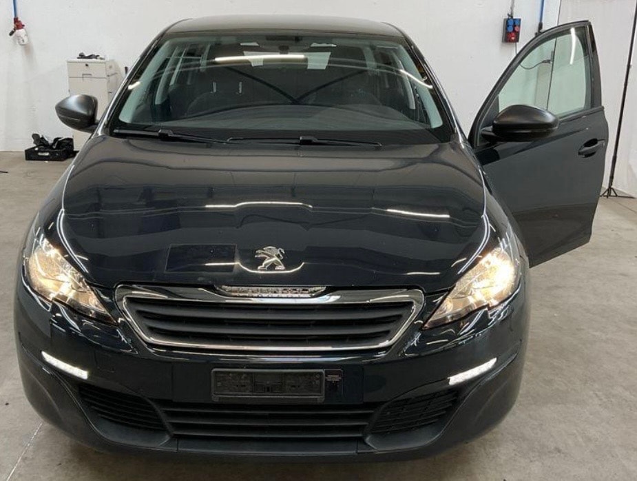 PEUGEOT 308 SW 1.6 BlueHDI Active-showroom-element-2