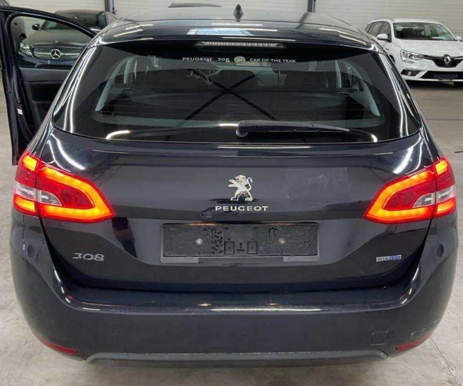 PEUGEOT 308 SW 1.6 BlueHDI Active-image-4