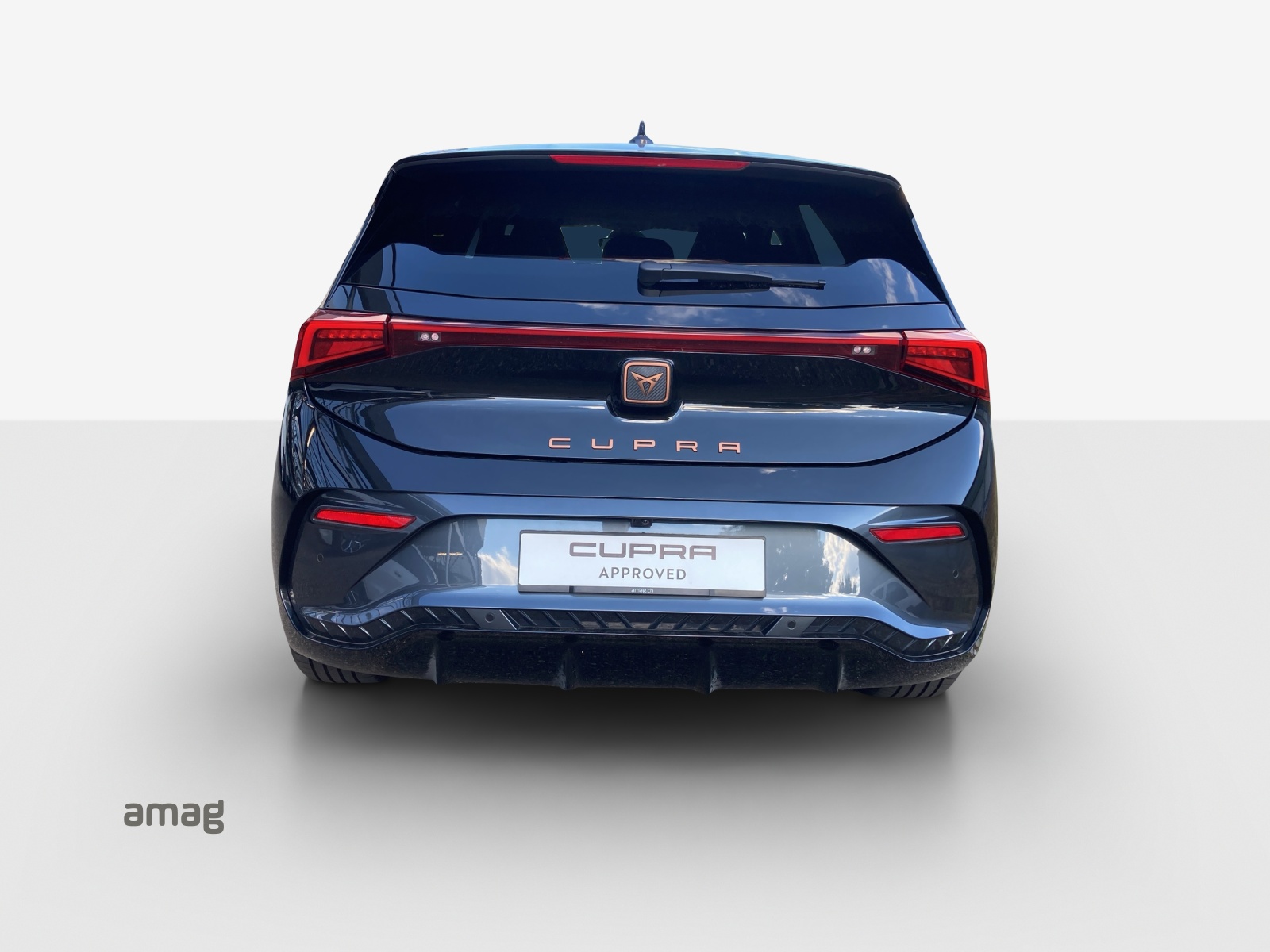 CUPRA Born 79 kWh e-Boost-showroom-element-3
