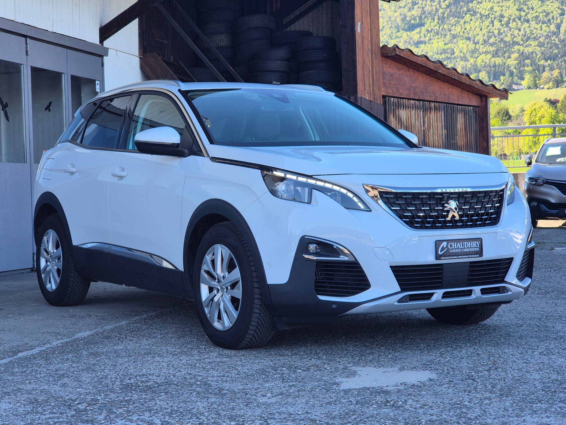 PEUGEOT 3008 1.6 THP Allure EAT-showroom-element-2