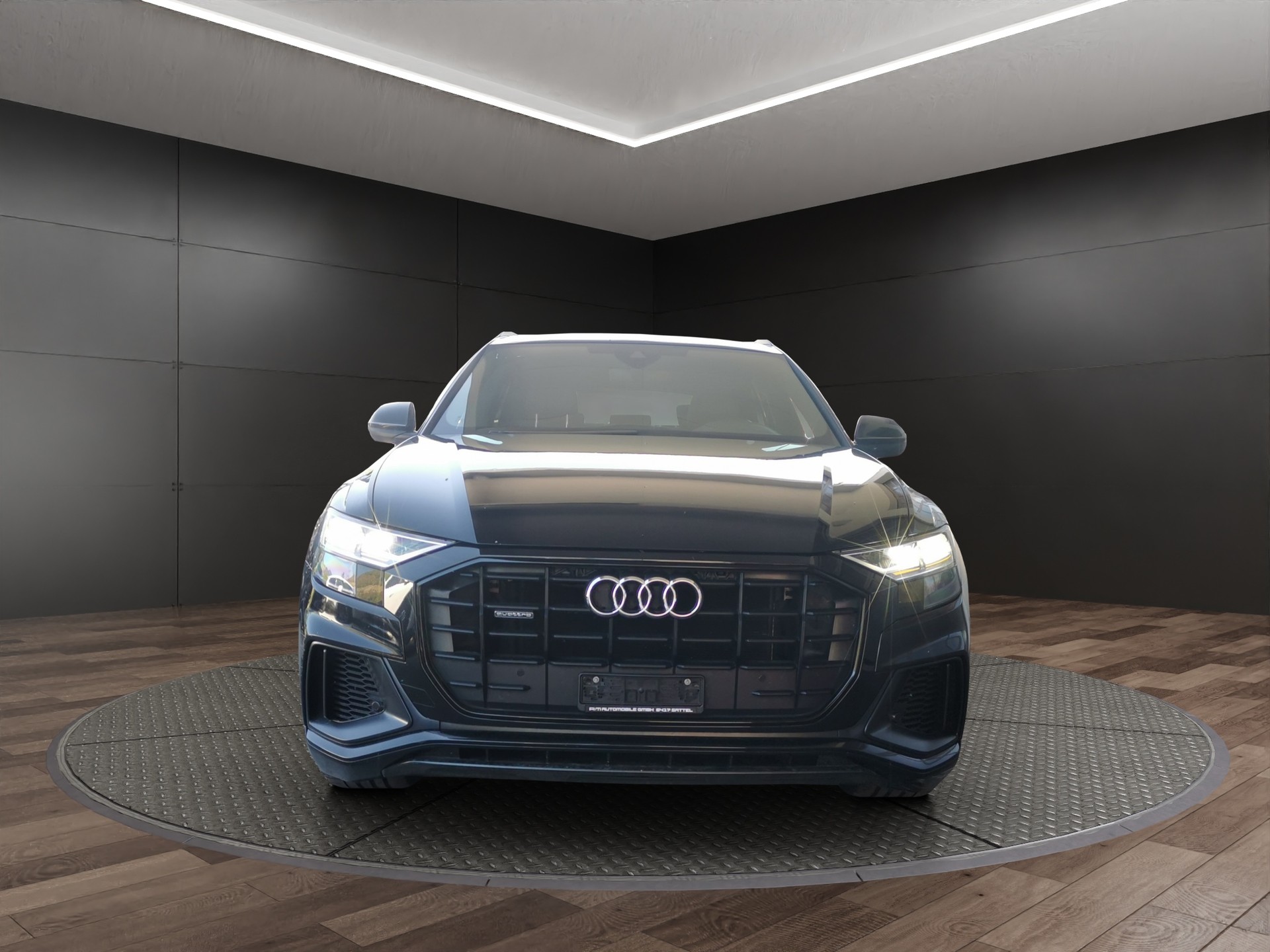 AUDI Q8 45 TDI quattro tiptronic-showroom-element-2