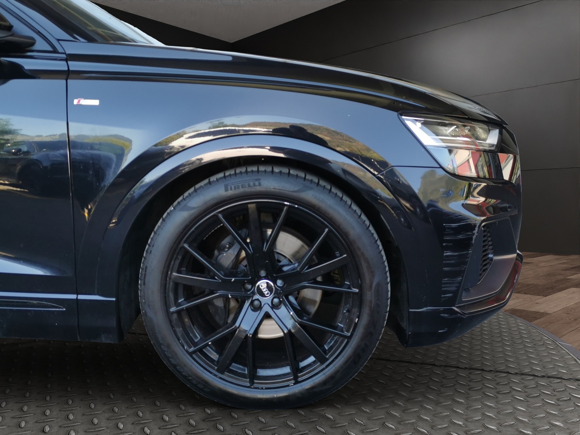 AUDI Q8 45 TDI quattro tiptronic-showroom-element-3