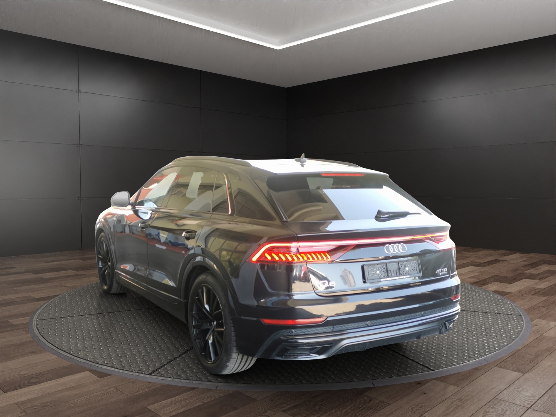 AUDI Q8 45 TDI quattro tiptronic-image-7