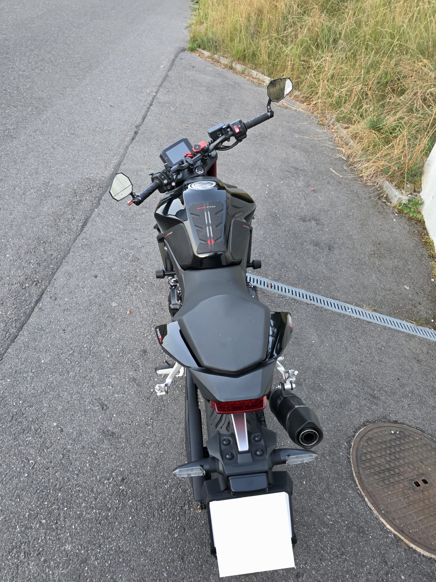 HONDA CB 750 Hornet-image-4