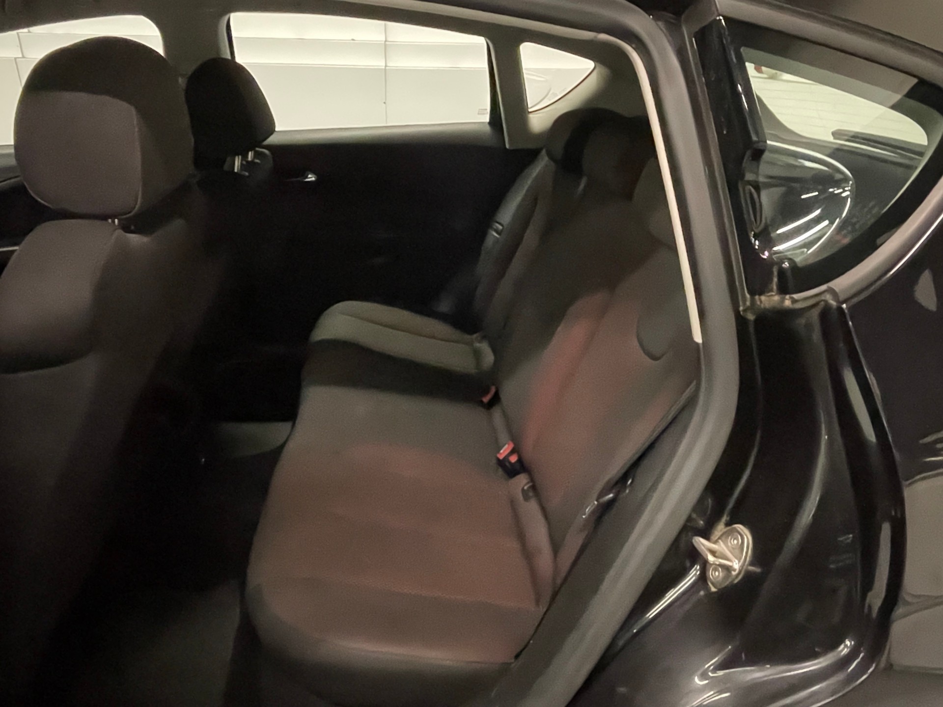 SEAT Leon 2.0 FSI T Stylance-image-14