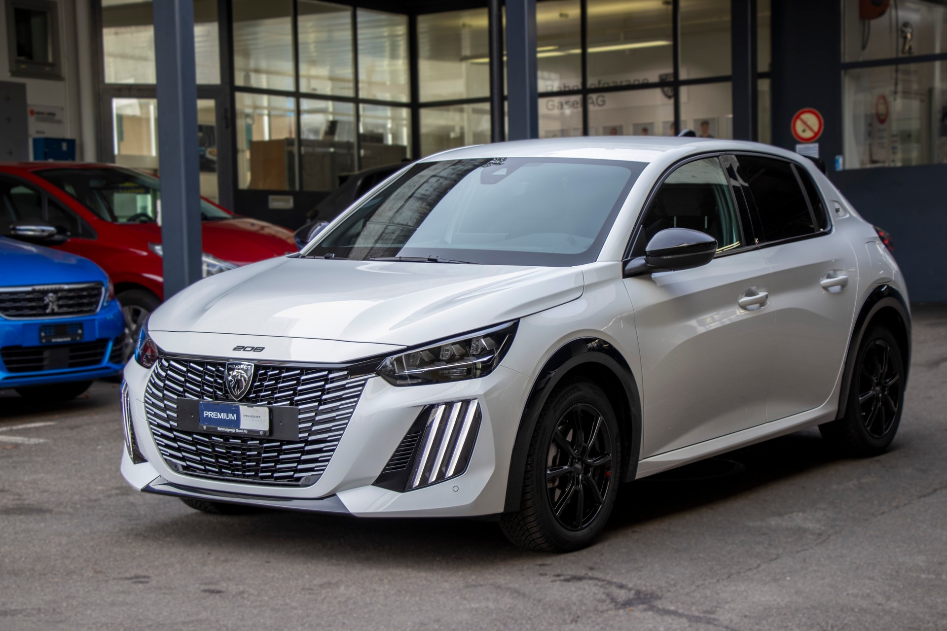 PEUGEOT 208 1.2 MHEV 110 GT