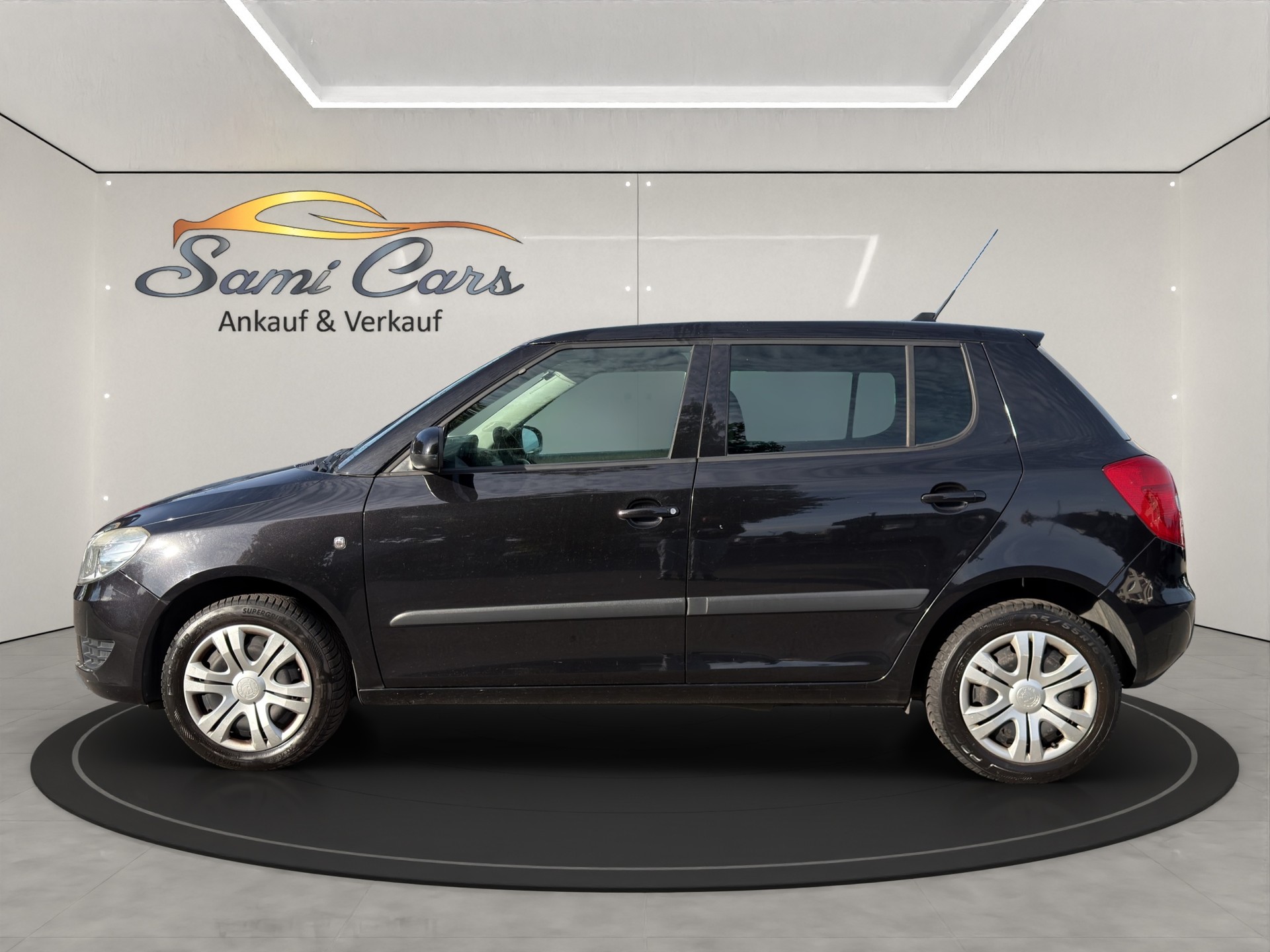 SKODA Fabia 1.2 TSI Ambiente-showroom-element-1