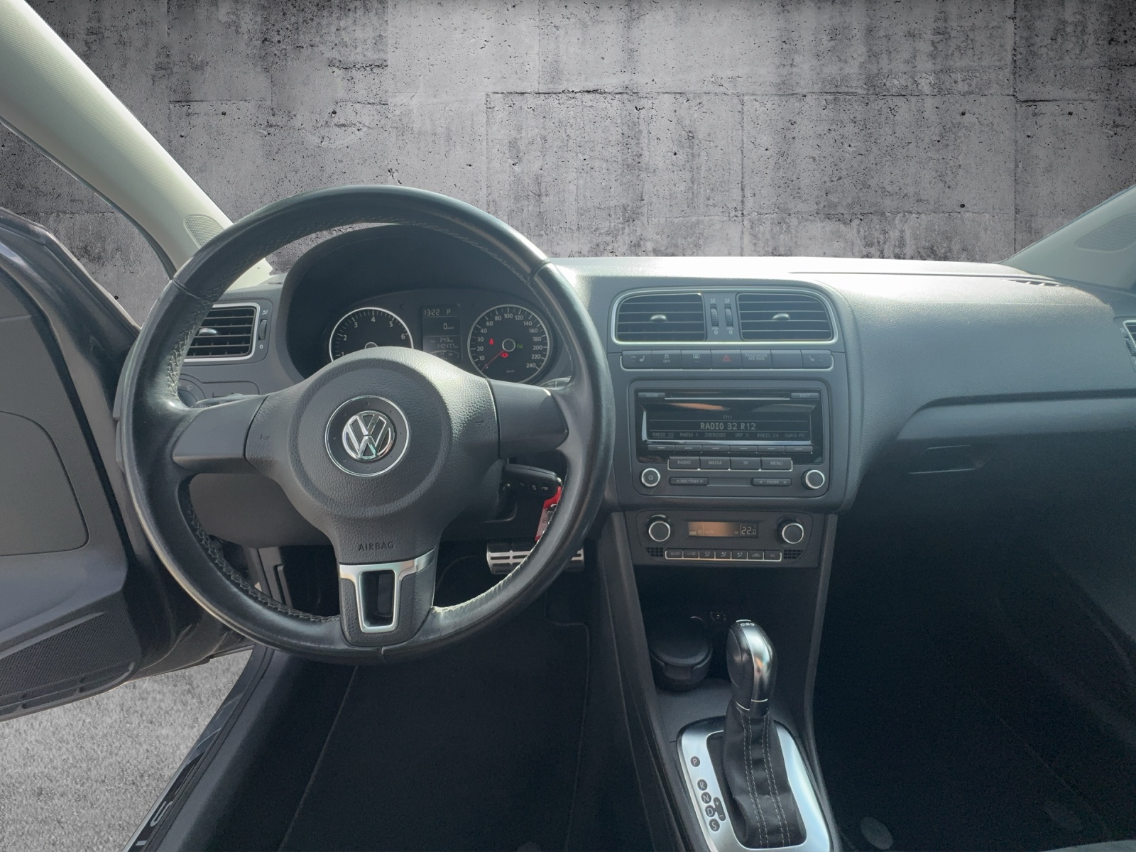 VW Polo 1.2 TSI Trendline DSG-image-14
