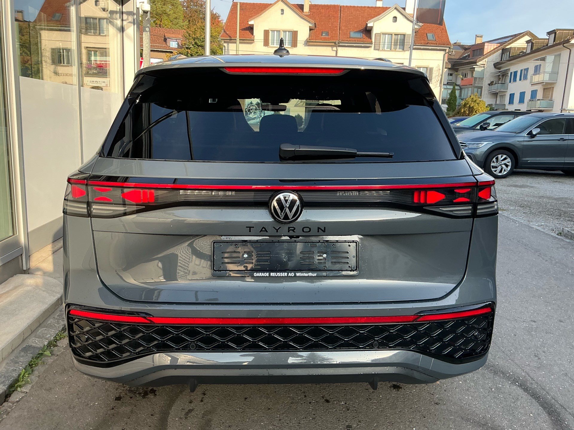 VW Tayron 2.0 TDI 193 PS 4Motion R-Line *** 360° KAMERA & ANHÄNGERKUPPLUNG ***-image-4