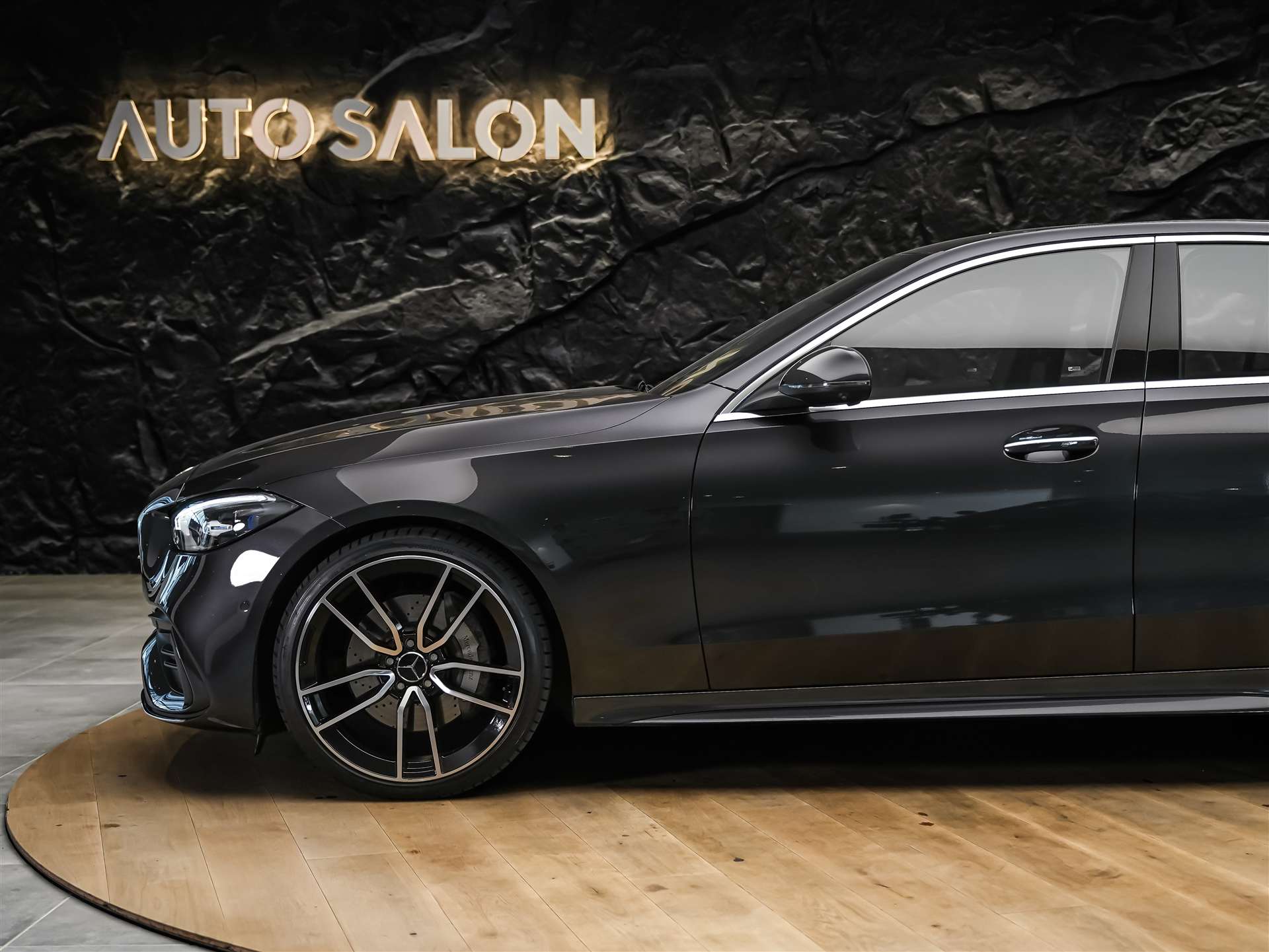 MERCEDES-BENZ C 300 d AMG Line *20" Felgen*Werksgarantie*DIGITAL LIGHT*360° Kamera*-image-15