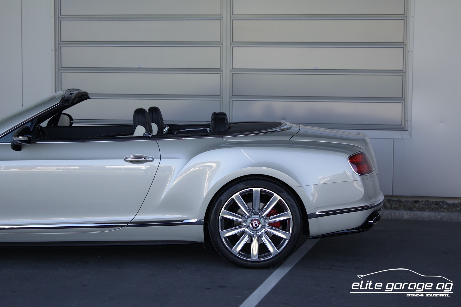 BENTLEY Continental GTC 4.0 V8 S MULLINER-image-12