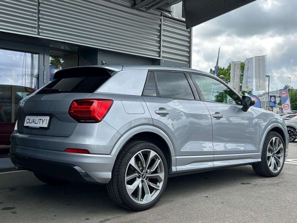 AUDI Q2 40 TFSI Sport quattro S-tronic-showroom-element-2