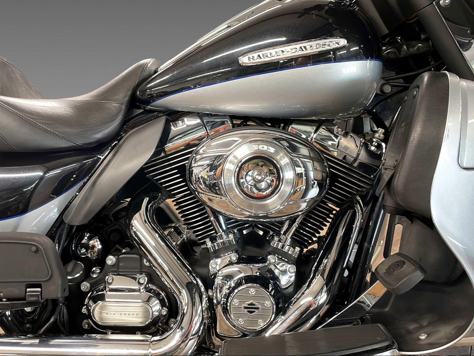 HARLEY-DAVIDSON FLHTK Electra Glide Ultra Limited Anniversary-image-8