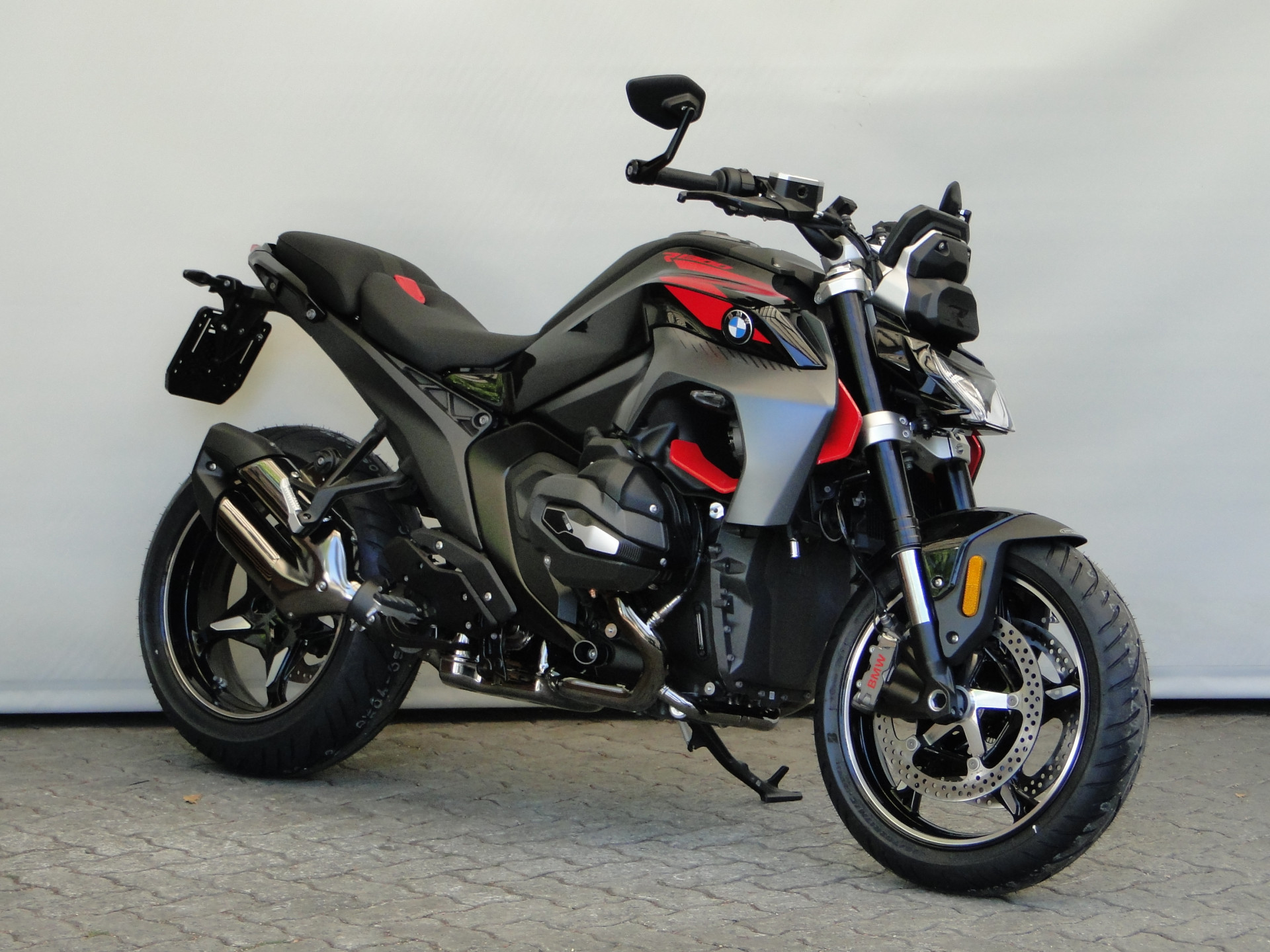 BMW R 1300 R-image-2