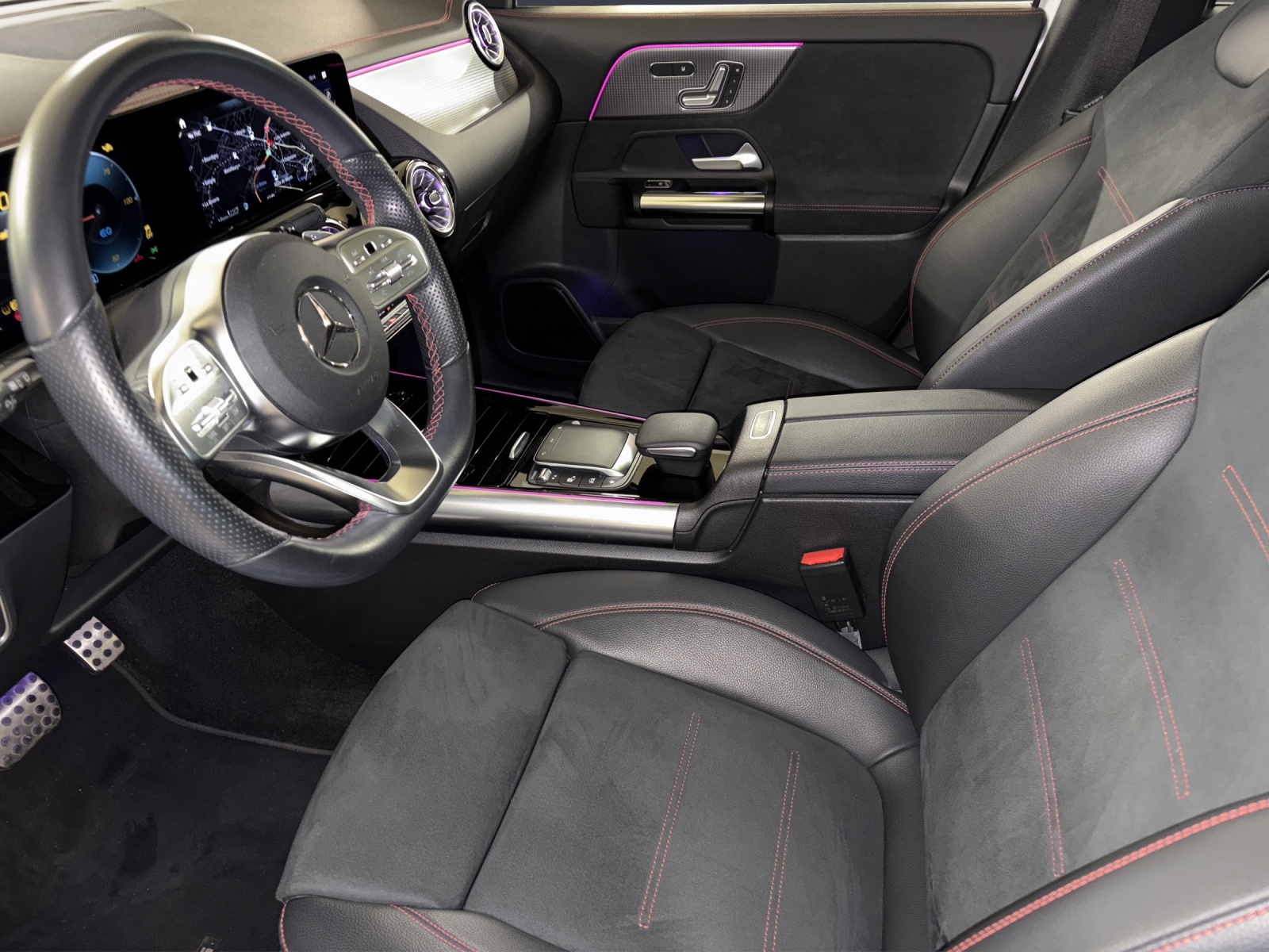 MERCEDES-BENZ EQA 250 AMG Line AMG Line-image-6