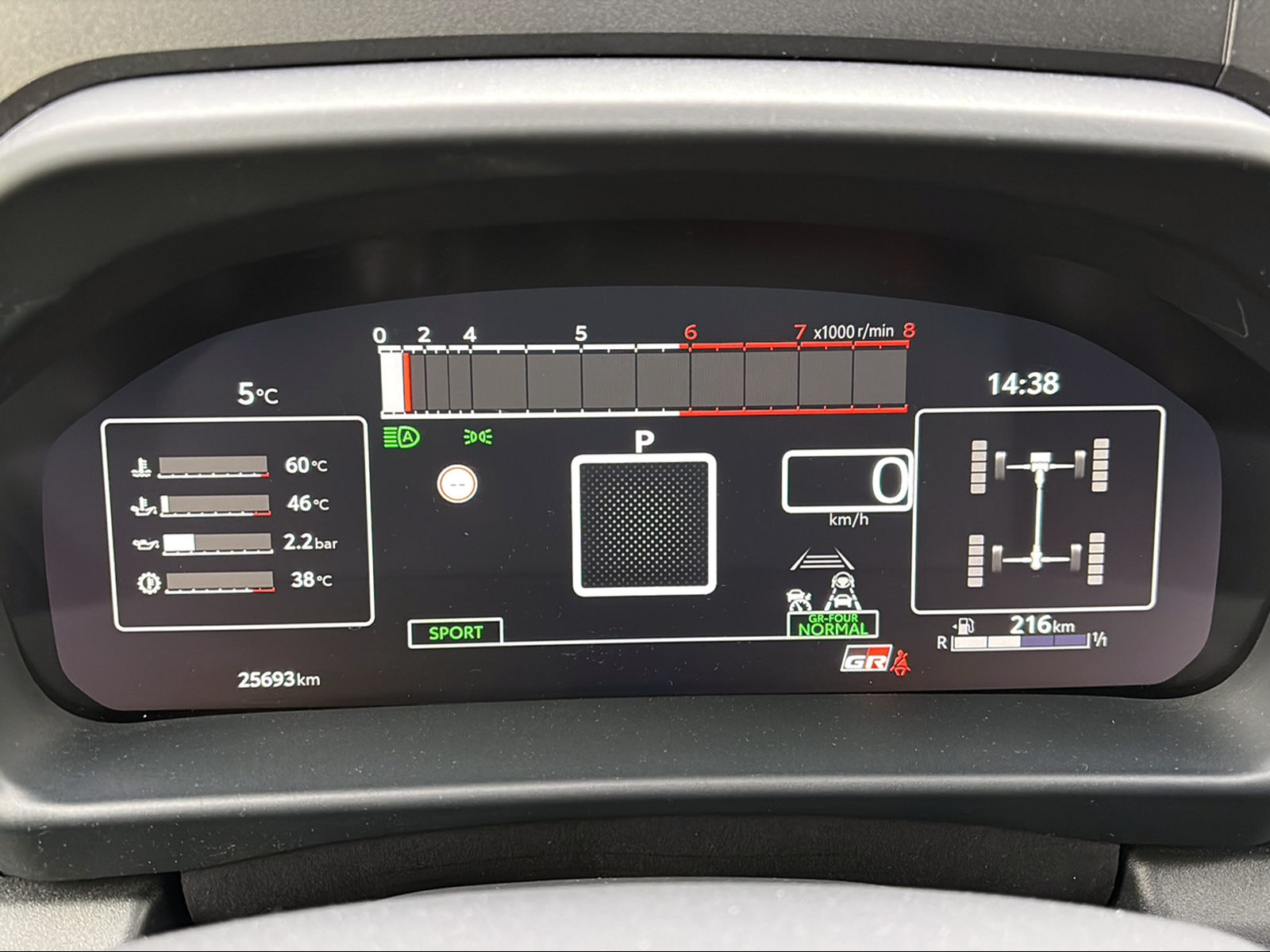 TOYOTA Yaris 1.6 GR Sport A-image-11