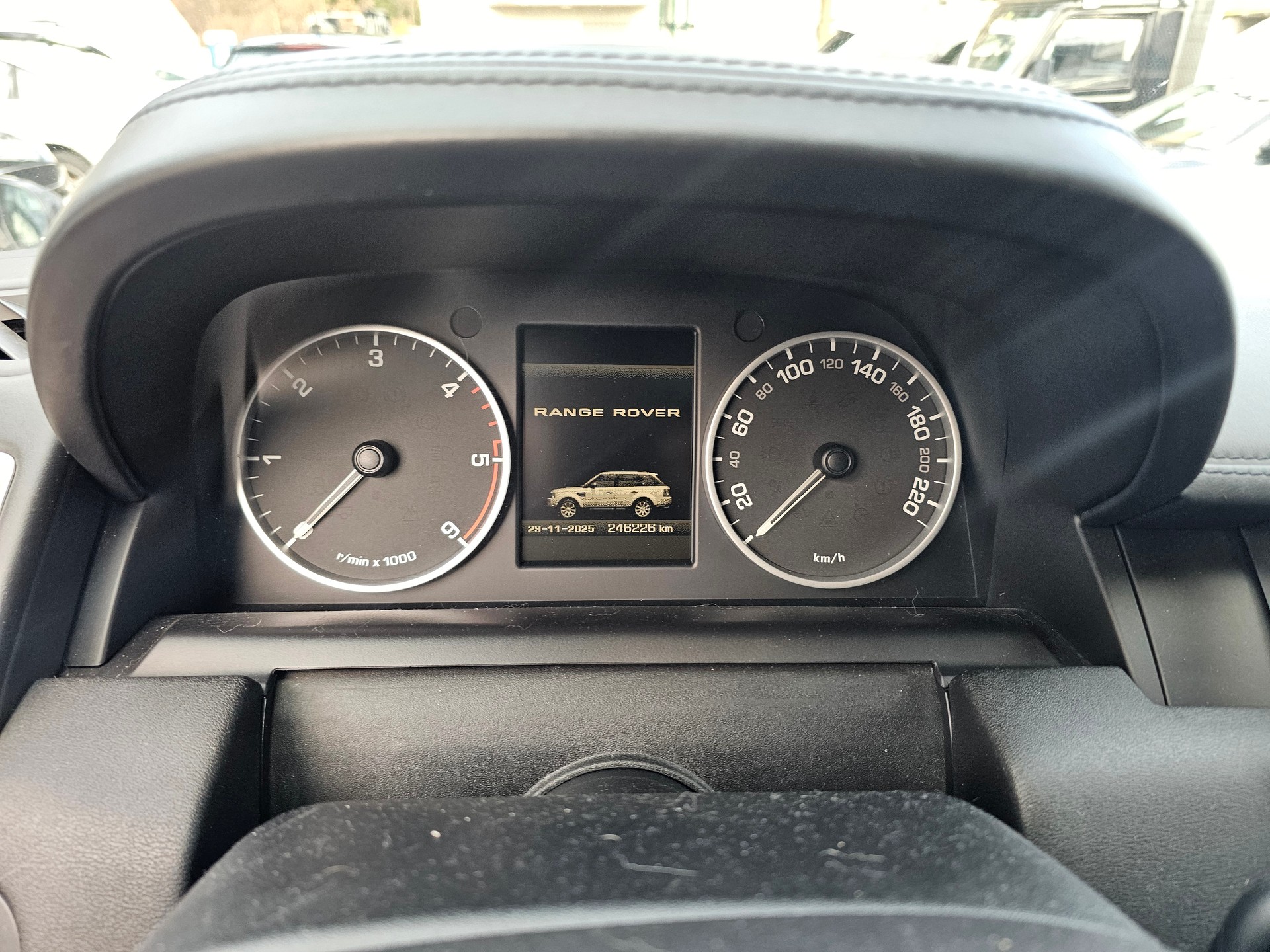 LAND ROVER Range Rover Sport 3.0 TDV6 HSE Automatic-image-10