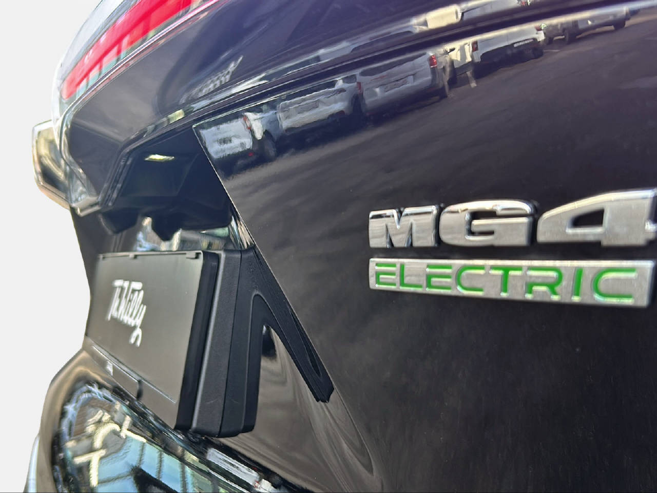 MG 4 Luxury 64kWh-image-14