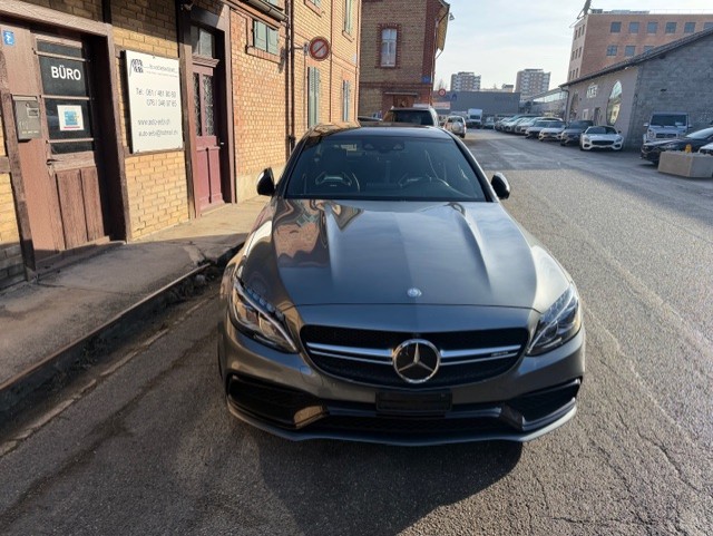 MERCEDES-BENZ C 63 S AMG Speedshift-image-4