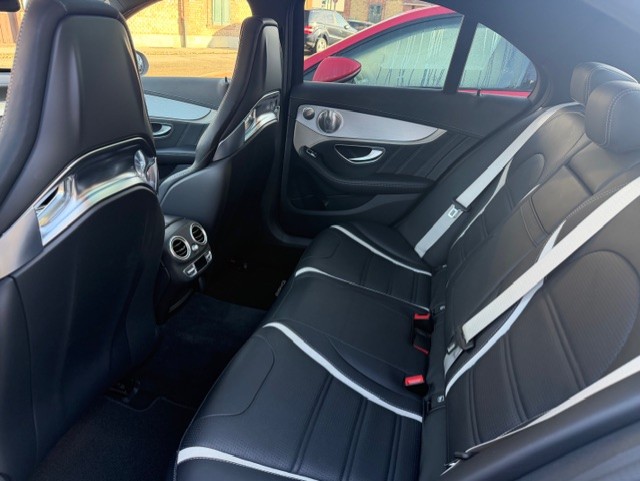 MERCEDES-BENZ C 63 S AMG Speedshift-image-11
