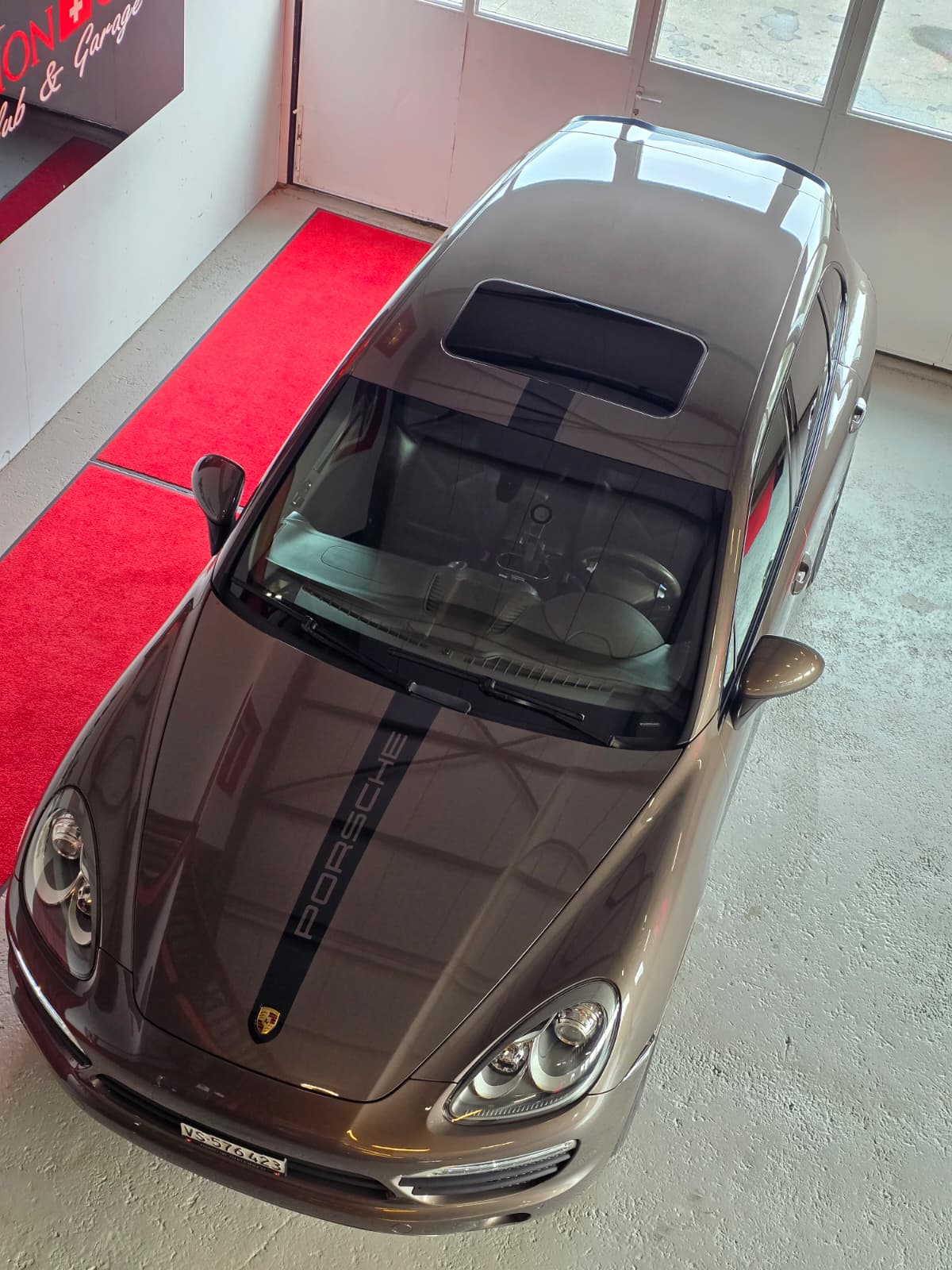 PORSCHE Cayenne S-image-3