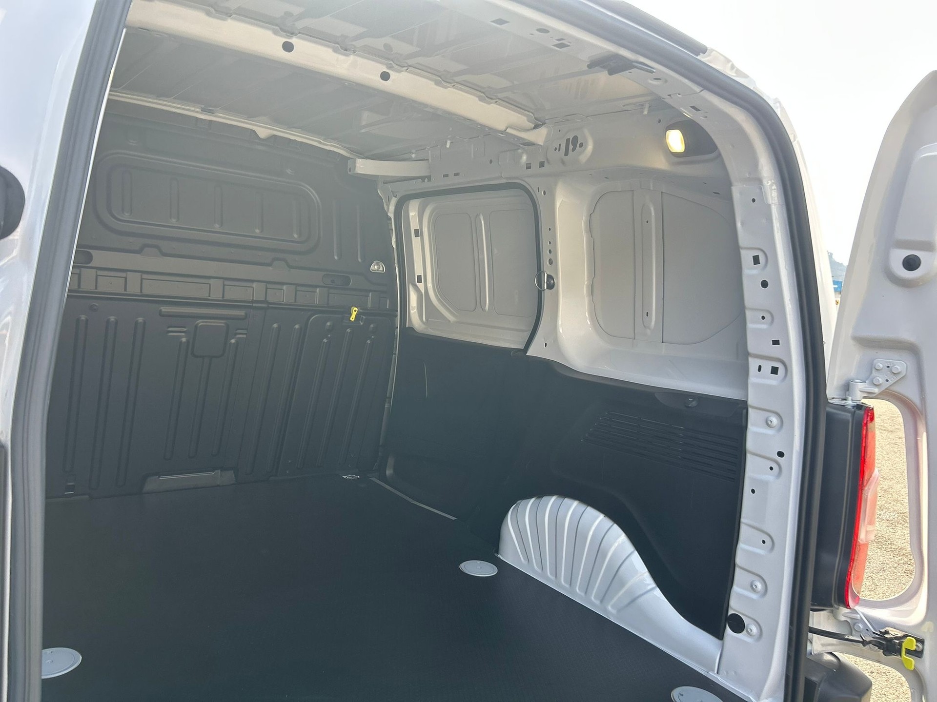 FIAT Doblo 1.5 BlueHDi L1-image-5
