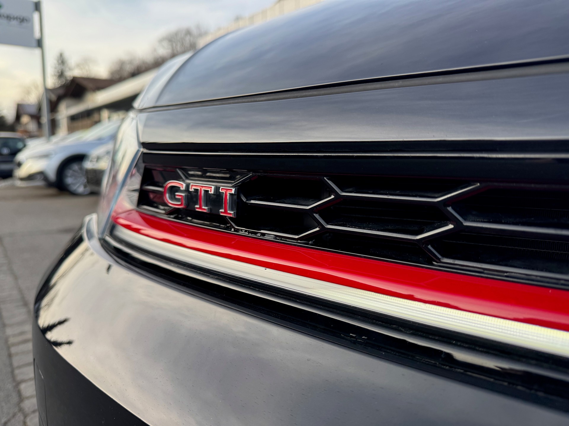VW Polo 2.0 TSI GTI DSG-showroom-element-3