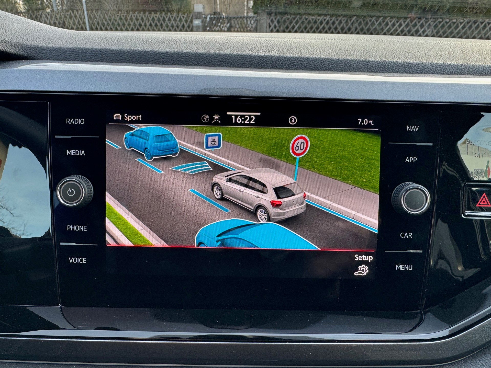 VW Polo 2.0 TSI GTI DSG-image-14