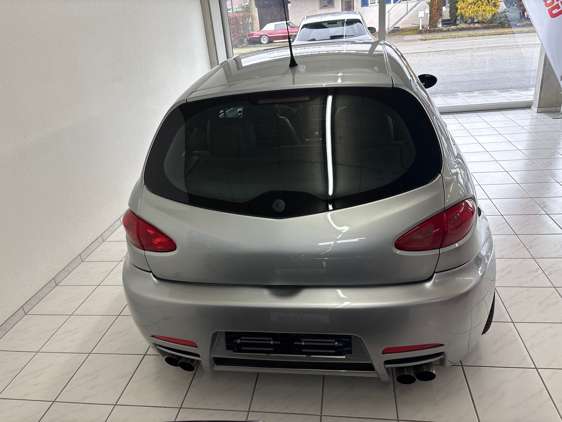 ALFA ROMEO 147 2.0 TS 16V Distinctive-image-2