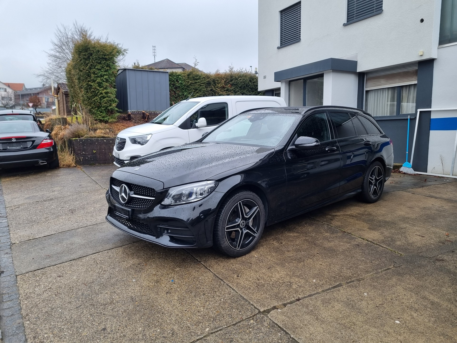 MERCEDES-BENZ C 200 Swiss Star AMG Line 4M 9G-Tronic