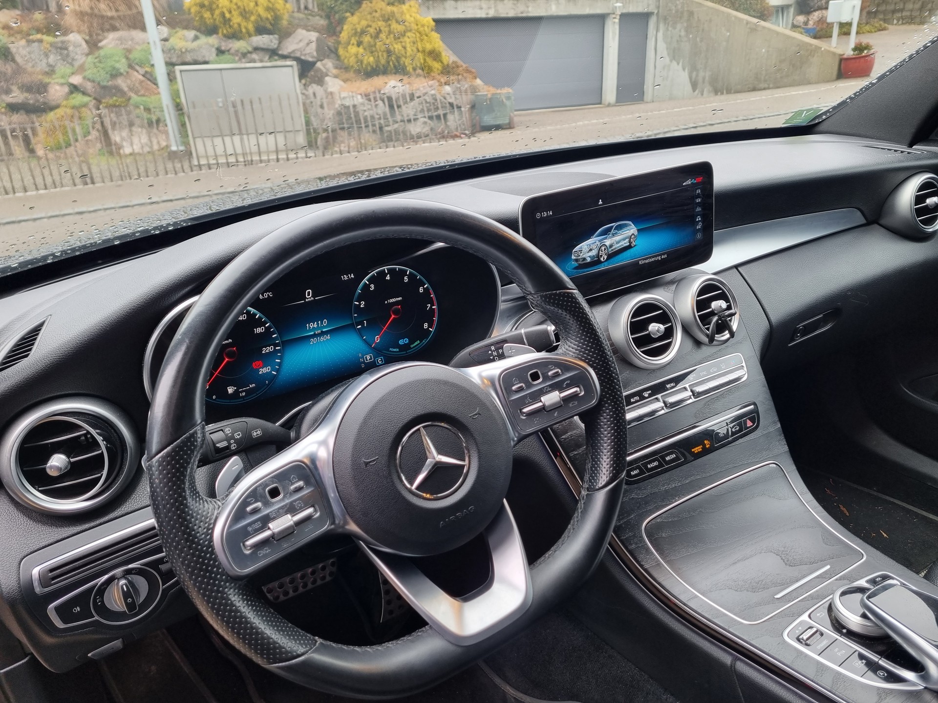 MERCEDES-BENZ C 200 Swiss Star AMG Line 4M 9G-Tronic-image-9