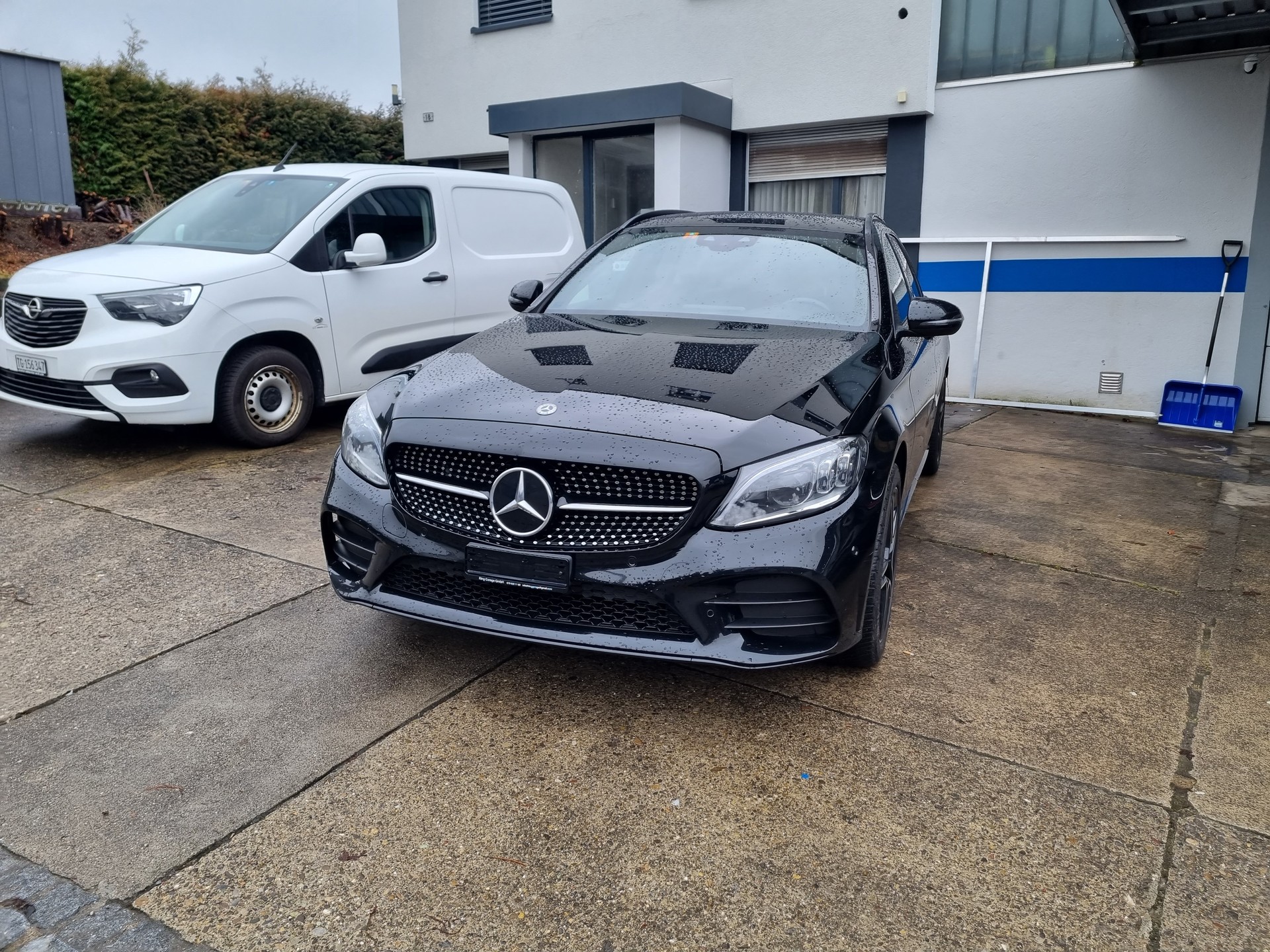 MERCEDES-BENZ C 200 Swiss Star AMG Line 4M 9G-Tronic-image-1