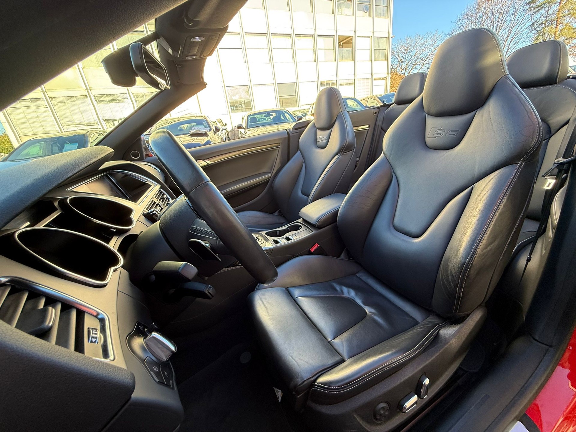 AUDI S5 Cabrio 3.0 TFSI quattro S-tronic-image-11