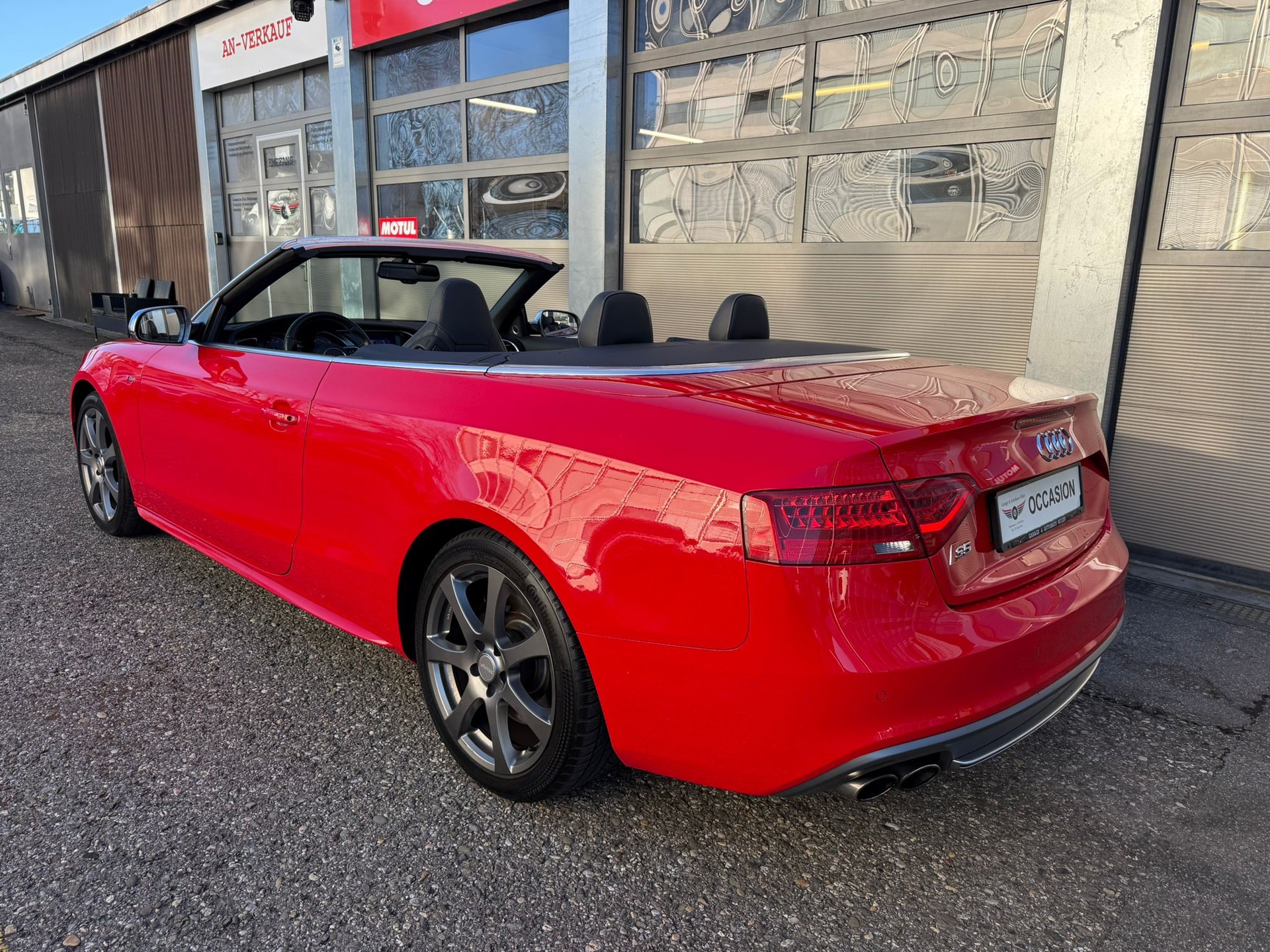 AUDI S5 Cabrio 3.0 TFSI quattro S-tronic-image-7