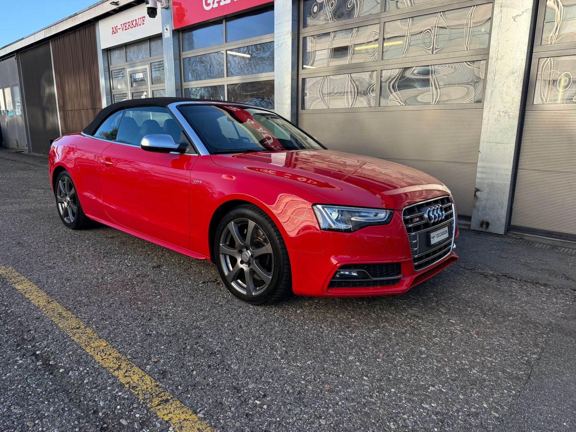 AUDI S5 Cabrio 3.0 TFSI quattro S-tronic-image-2