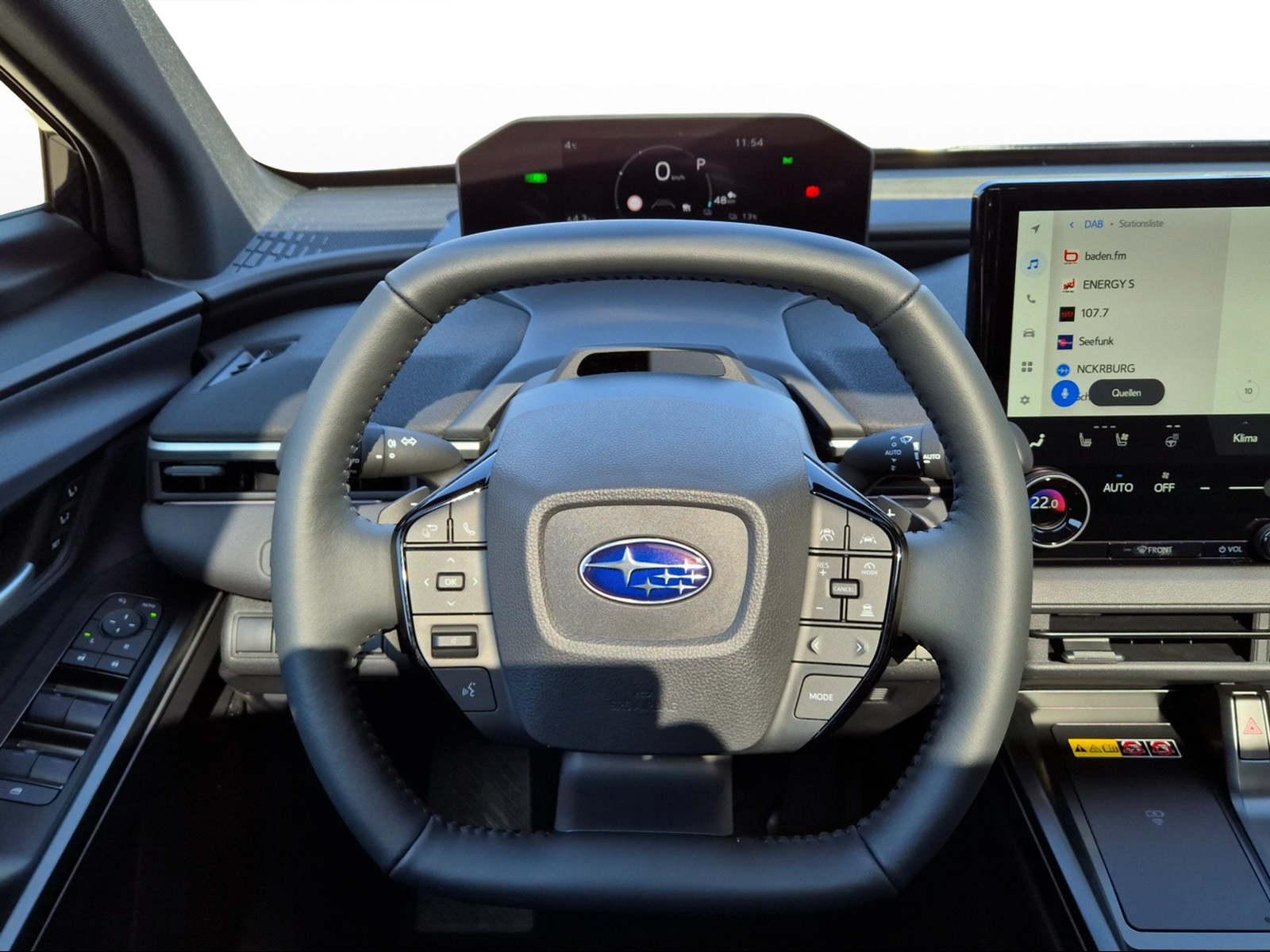 SUBARU Solterra eV Luxury AWD-image-10