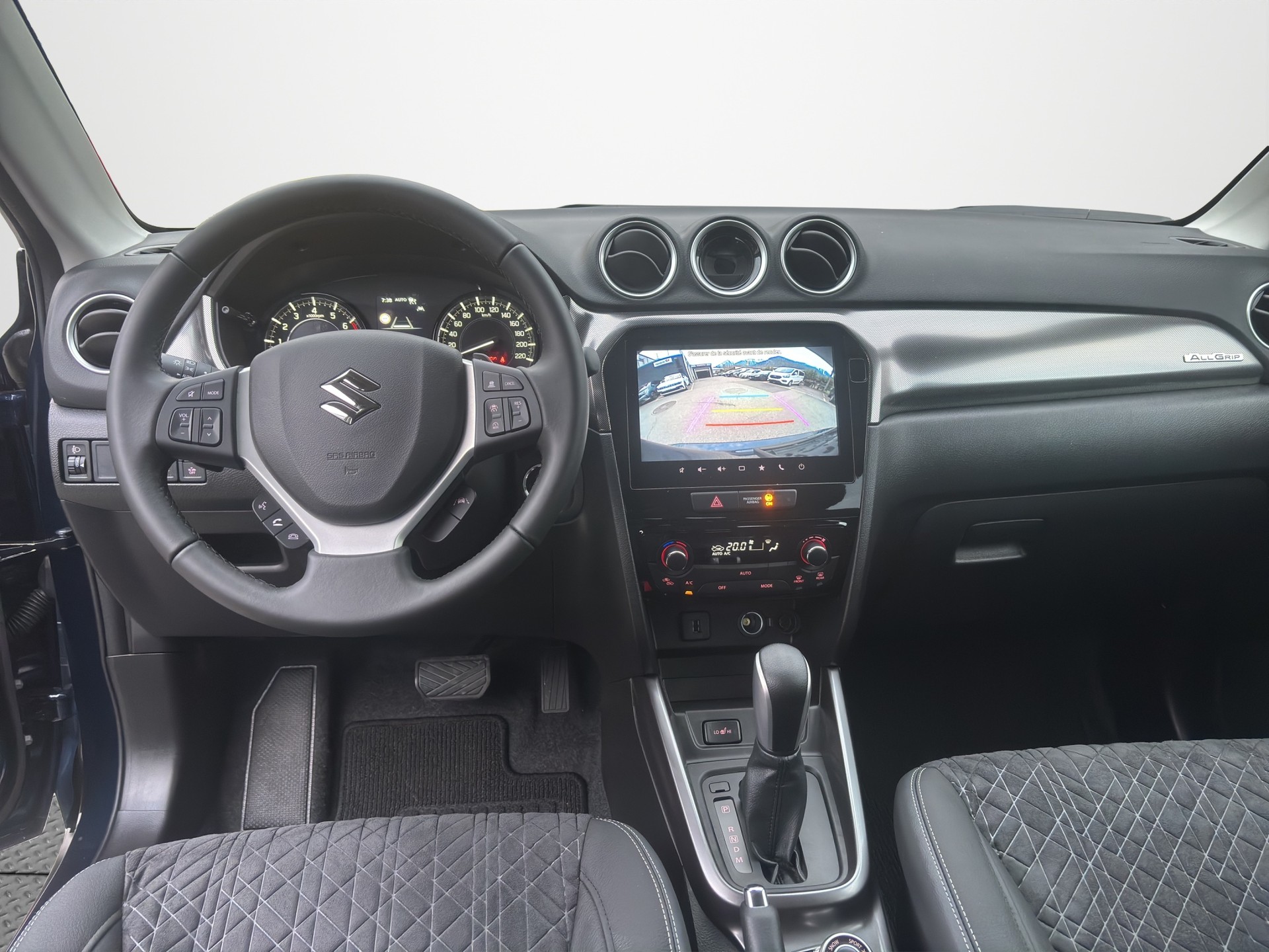 SUZUKI Vitara 1.5 Hybrid Compact Top 4x4 AGS-image-11