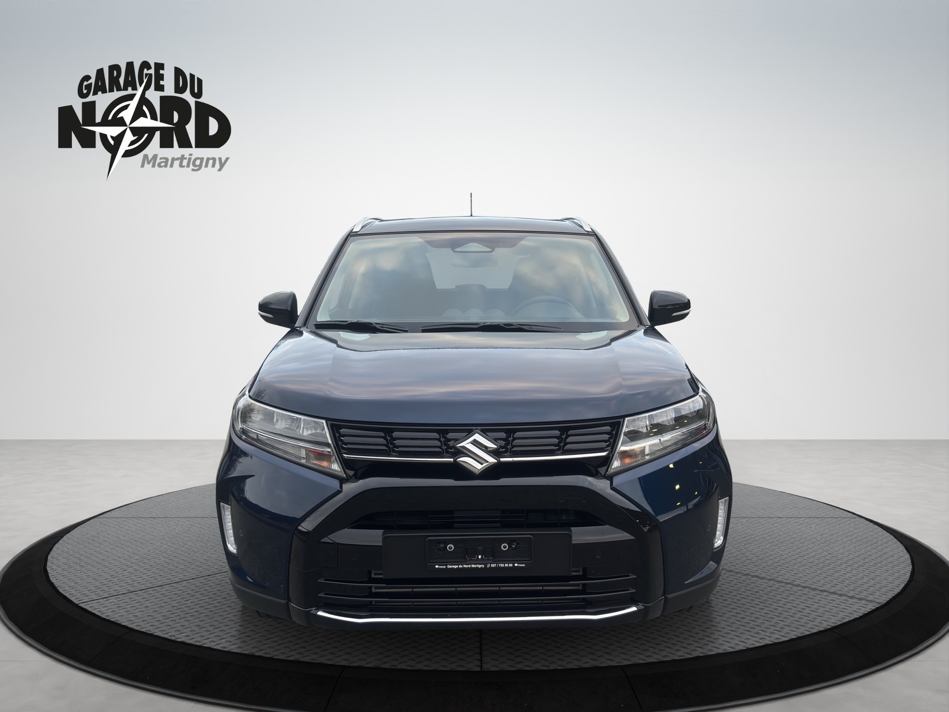 SUZUKI Vitara 1.5 Hybrid Compact Top 4x4 AGS-showroom-element-1