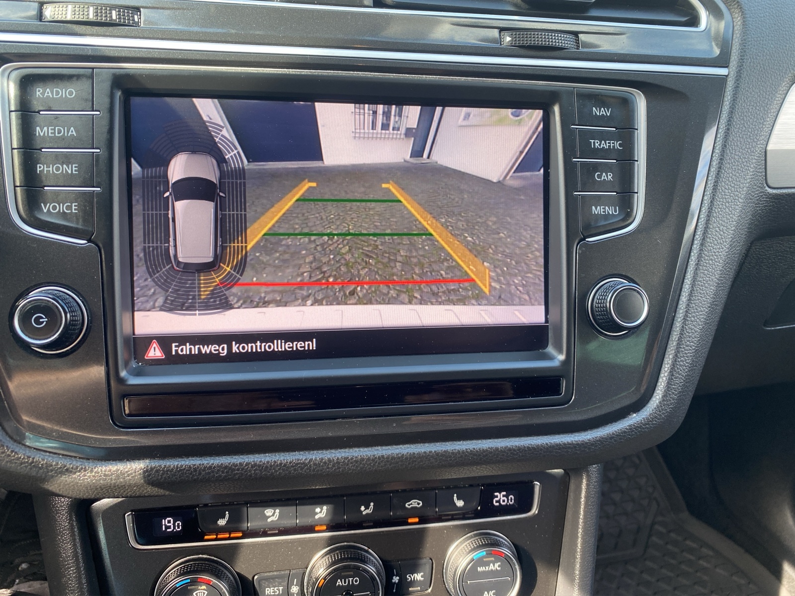 VW Tiguan 2.0 TDI SCR Highline4Motion 4x4 Automat DSG 2.0 Diesel 150PS-image-29