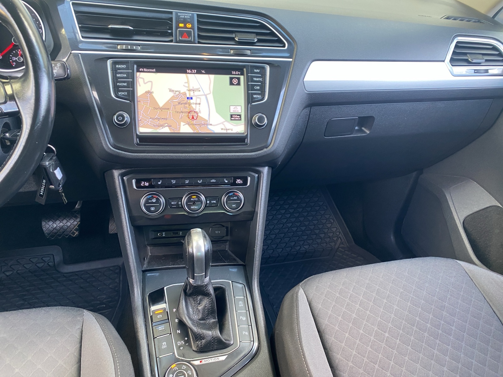 VW Tiguan 2.0 TDI SCR Highline4Motion 4x4 Automat DSG 2.0 Diesel 150PS-image-13